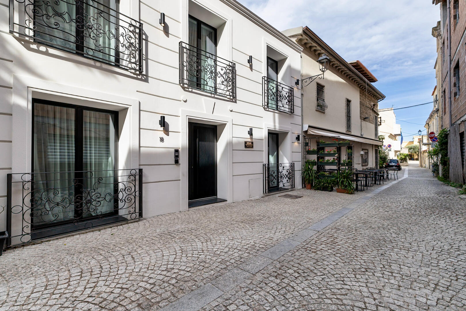 Monumental building facade blending heritage and modern elegance.